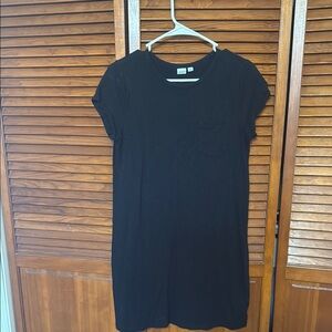 Black Short Sleeve Dress
